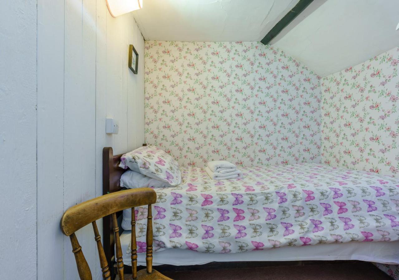Alice Cottage Robin Hood's Bay Extérieur photo